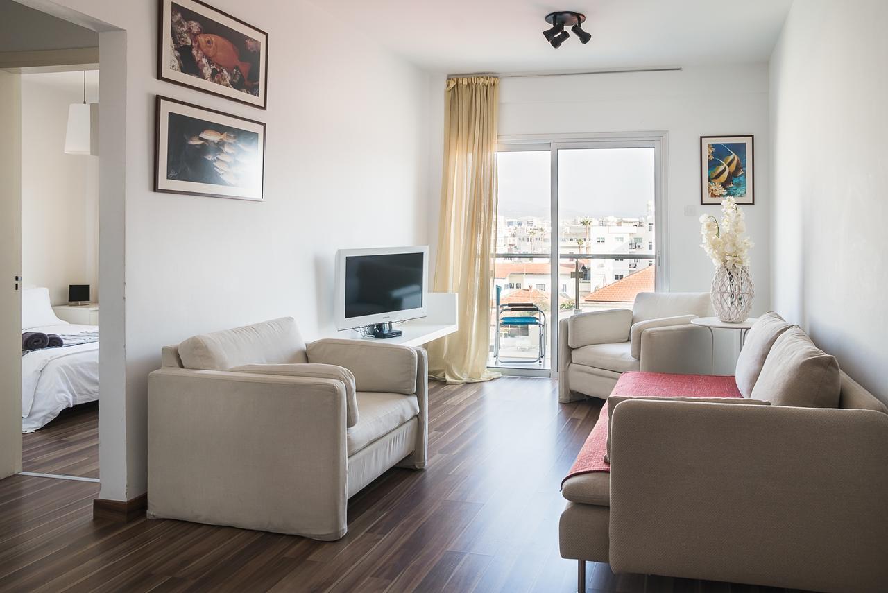 City Center Apartment Лімасол Екстер'єр фото