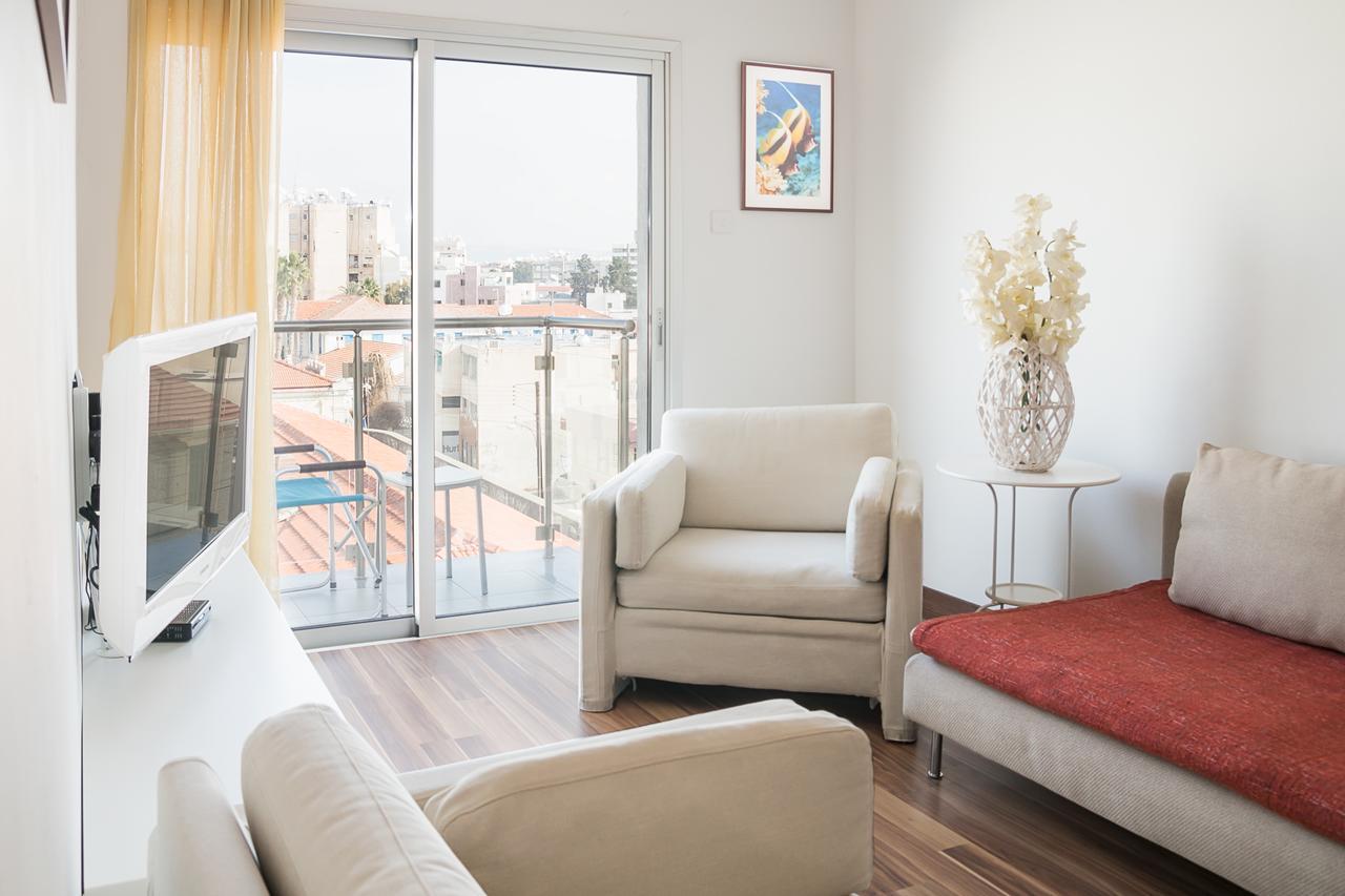 City Center Apartment Лімасол Екстер'єр фото